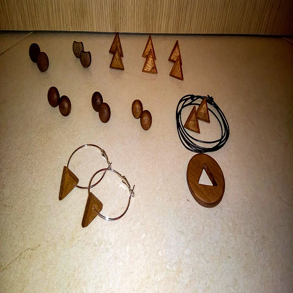 ΞΥΛΙΝΑ ΣΚΟΥΛΑΡΙΚΙΑ Νο 5