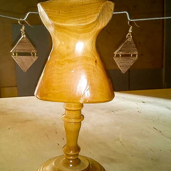 ΞΥΛΙΝΑ ΣΚΟΥΛΑΡΙΚΙΑ Νο 5