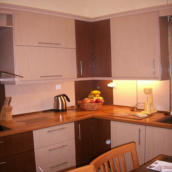 ΚΟΥΖΙΝΑ Νο 7