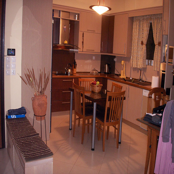 ΚΟΥΖΙΝΑ Νο 7