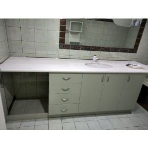 ΜΠΑΝΙΟ ΣΤΗΝ ΑΠΟΧΡΩΣΗ ΤΟΥ ΠΡΑΣΙΝΟΥ