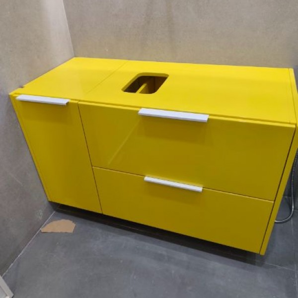 Μοντέρνο Κρεμαστό Έπιπλο Μπάνιου