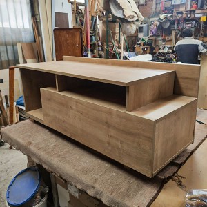 ΕΠΙΠΛΟ ΤΗΛΕΟΡΑΣΗΣ 