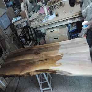 ΤΡΑΠΕΖΙ ΚΑΡΥΔΙΑ ΜΑΣΙΦ