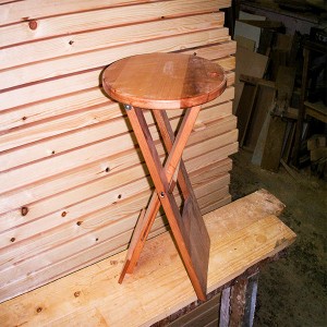 ΞΥΛΙΝΟ ΣΚΑΜΠΟ ΛΟΥΣΤΡΑΡΙΣΜΕΝΟ 